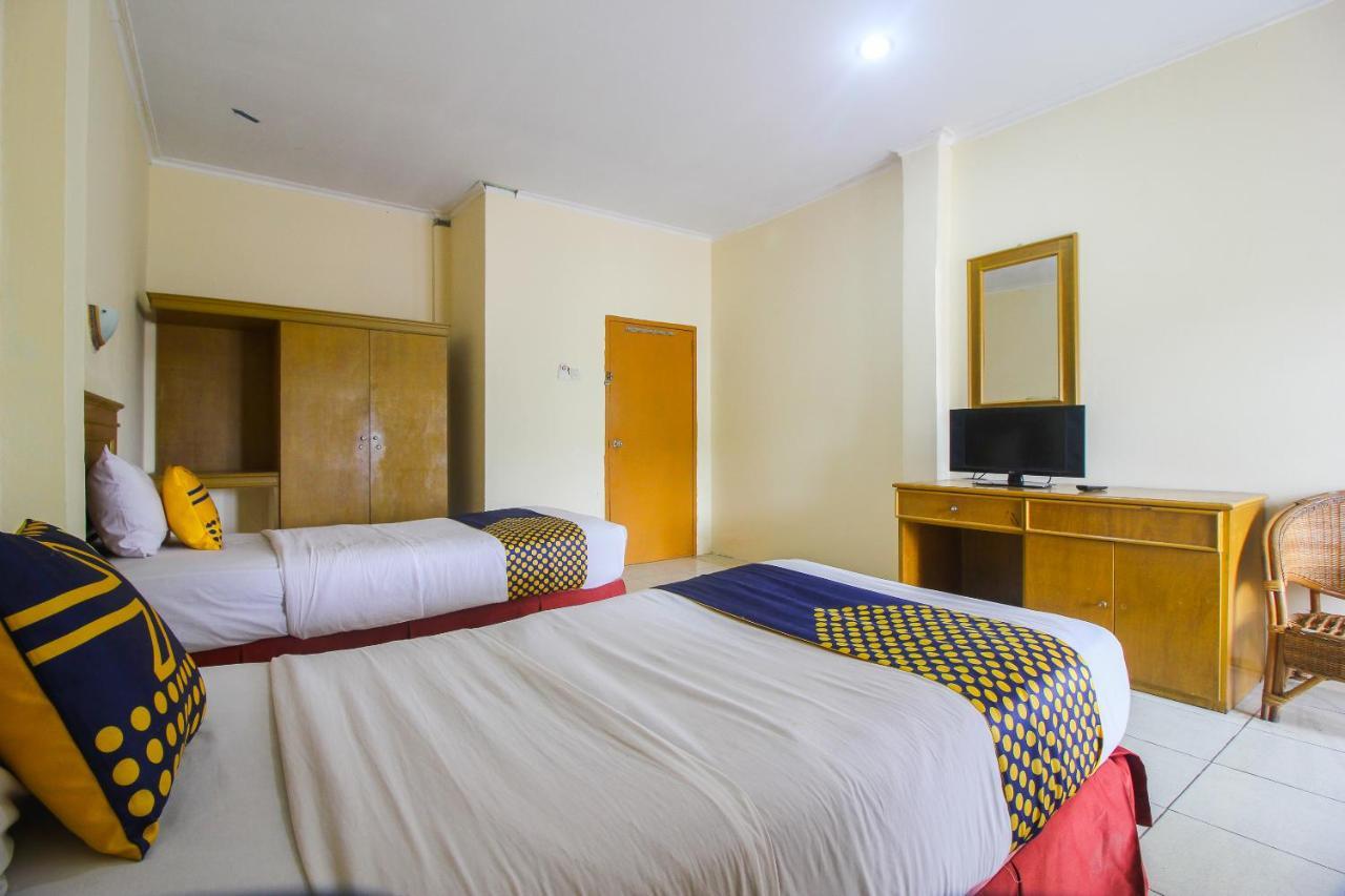 Spot On 2809 Hotel Yasmin Siak Sri Indrapura Экстерьер фото