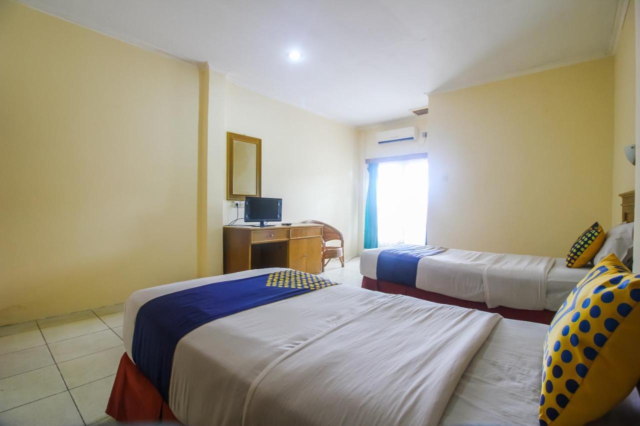 Spot On 2809 Hotel Yasmin Siak Sri Indrapura Экстерьер фото